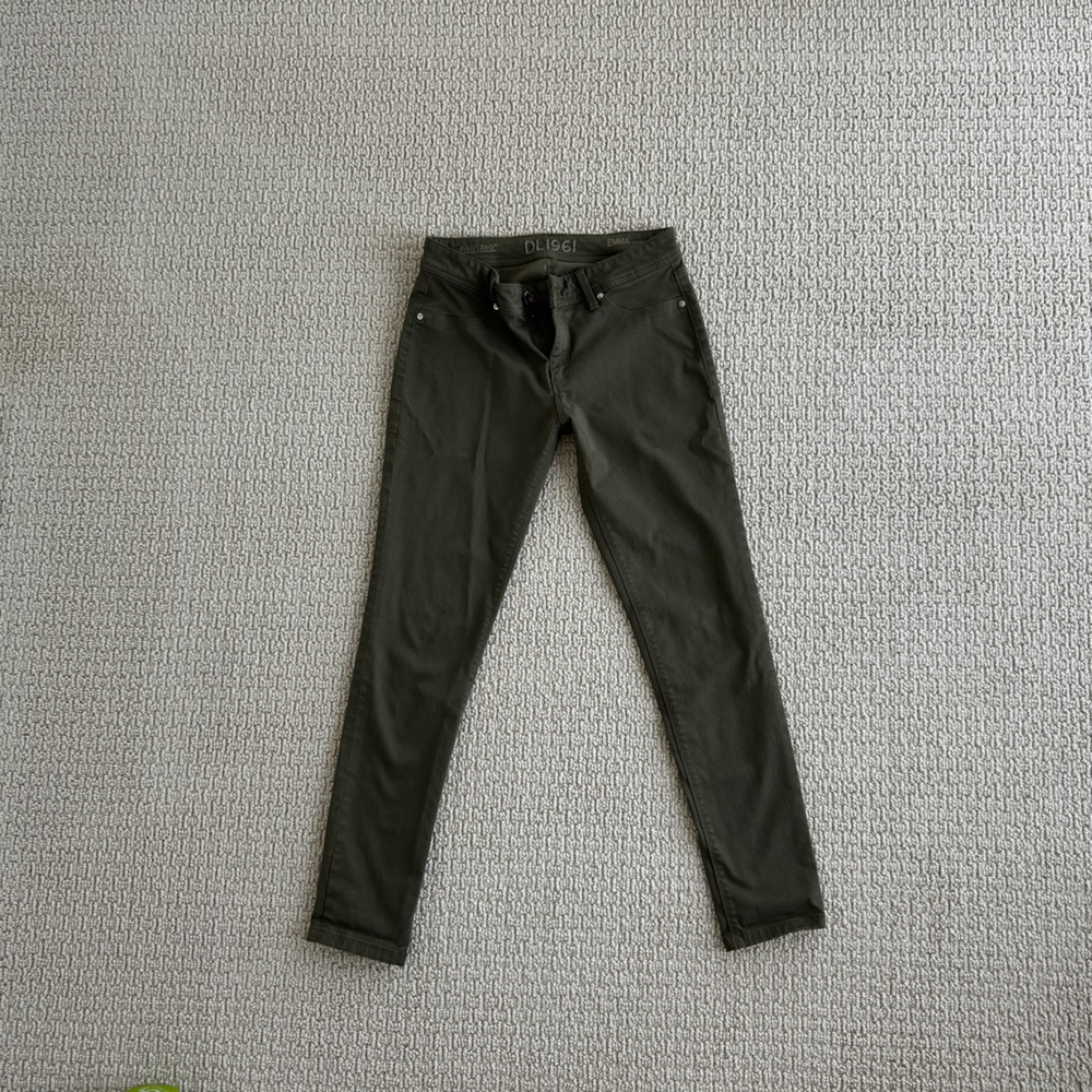 DL1961 Emma Skinny Jeans/Legging 28 Green